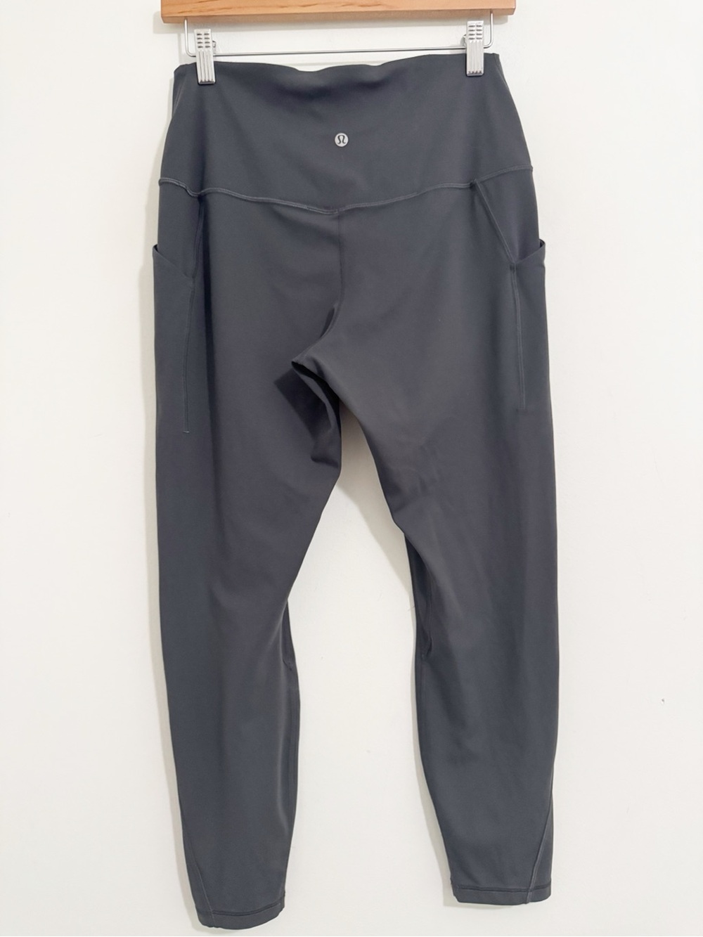 Lululemon Align High Rise Leggings With Pockets - Picture 4 of 8